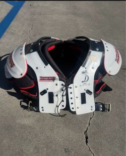 Douglas Mr D 2XL football Shoulder Pad USA  48-50 21-22