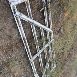 Metal Fence approx. 9ft L x 4ft H