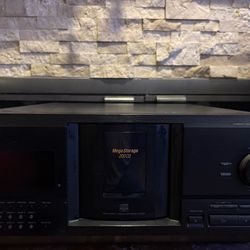 Sony 200 CD Player CDP-CX235