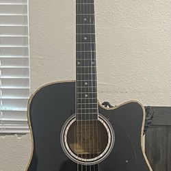 It’s a ACOUSTIC / ELECTRIC Model Is a ALC-200