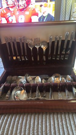 Ocienda Community Coronation silver plate flatware set in wooden case