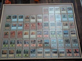 60 Magic The Gathering Cards - All in Top Loaders