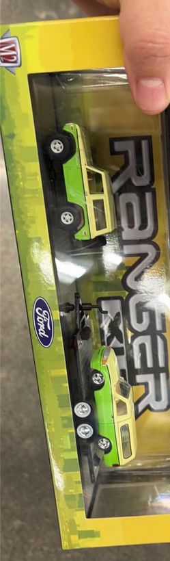 M2 diecast Ford ranger