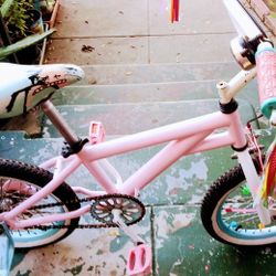 Girl's Bike; Avico, 12"