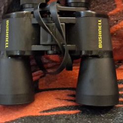 Binoculars 