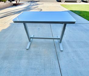 Geller 47" Electric Sit/Stand Desk