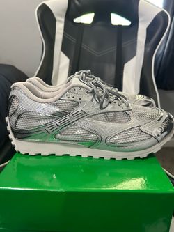 Bottega size 45 (11) $300