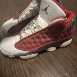 red jordan 13 