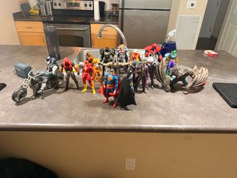 Mcfarlane figure lot