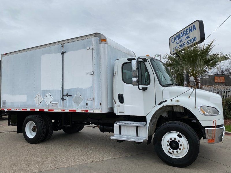 2008 Freightliner "M2 18 FOOT BOX"