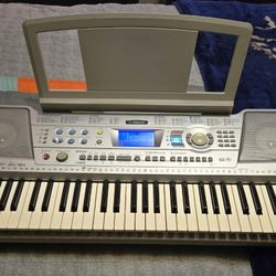 Yamaha Protatone Keyboard 