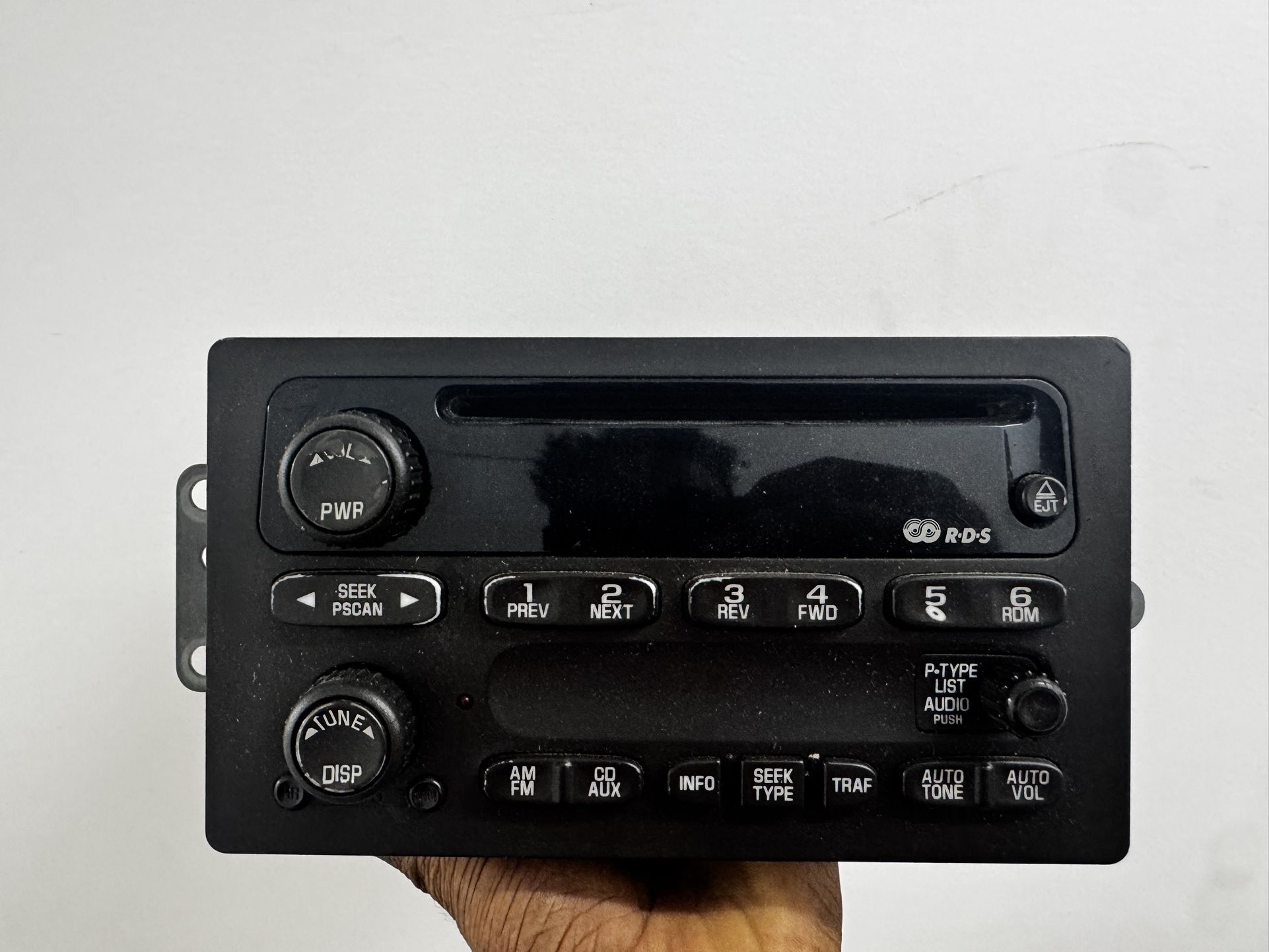 02 Trailblazer Original Radio