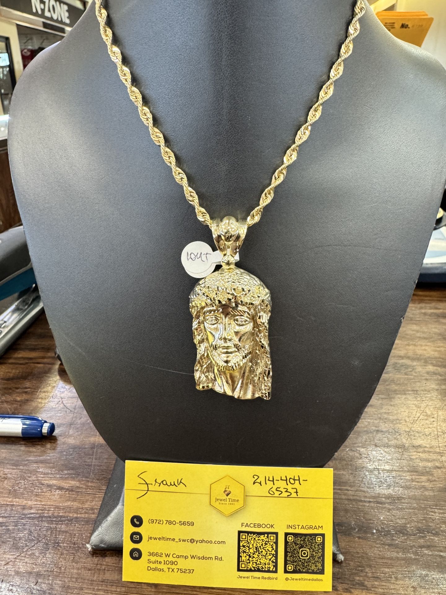 10kt- Ropw Chain & Jesus charm