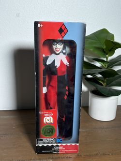 2018 Mego 14” Harley Quinn  Figure DC WB Limited Edition