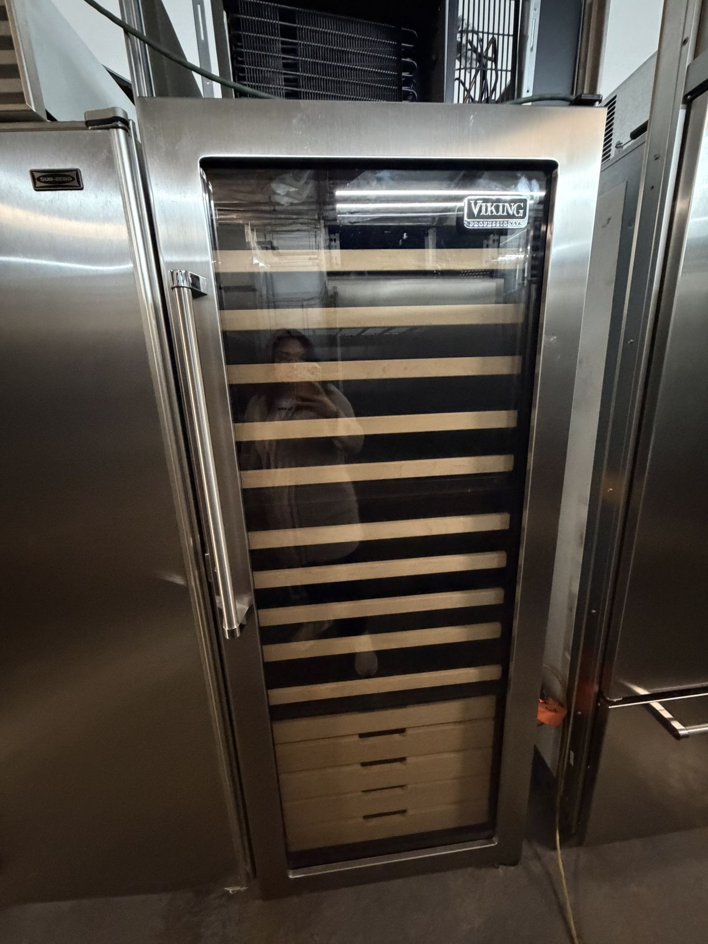 30” Viking Wine Cooler Stainless Steel 