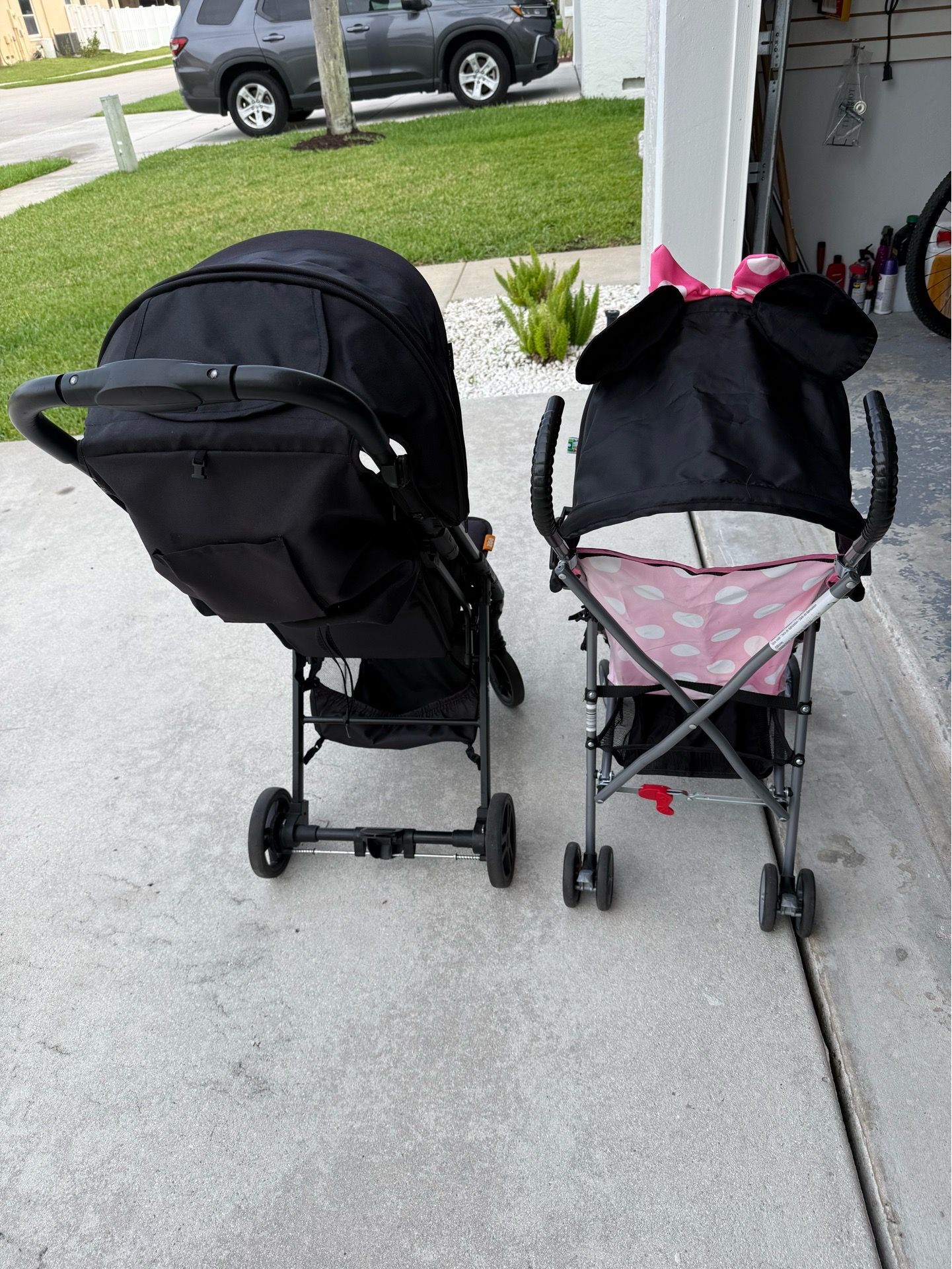 Zoe The Traveler Stroller + Minnie Mouse Umbrella Stroller – Excellent Condition