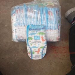 Pampers Half Box Of 4T-,5T Count 29