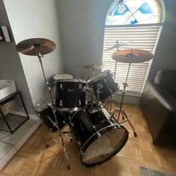 Ludwig Drum Set And Zildjian/SabianCymbals