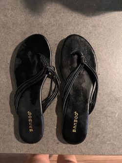 Black Sandals Size 6