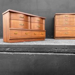 Gorgeous MCM Solid Wood Dresser Set In Mahogany With Original Hardware