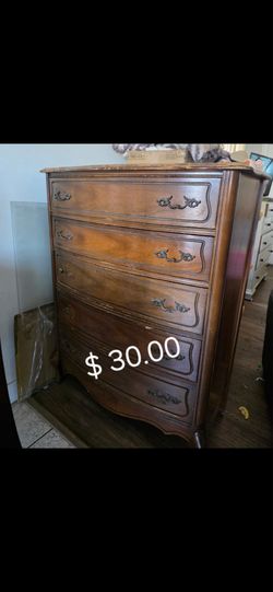 Used dresser