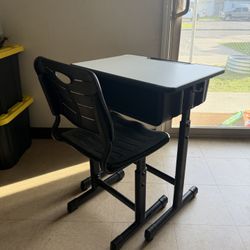 Desk And Chair 