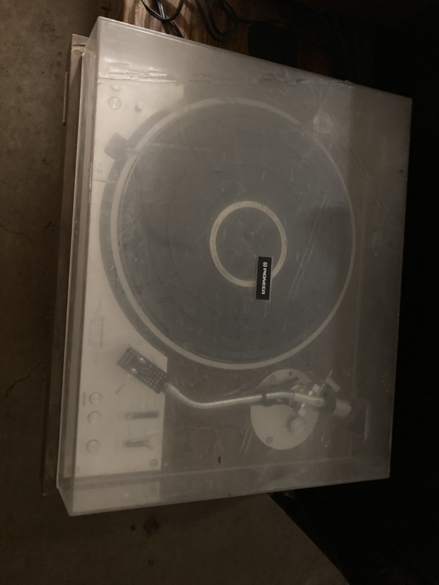 Pioneer PL-530 Direct Drive Turntable