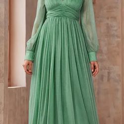 Elegant Mint Green Dress  Maternity Shoot