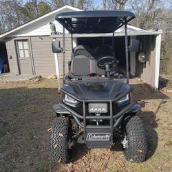 2023 Electric Golf Cart Brand New Never Been Used