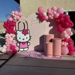 Hello Kitty Balloon Garland 