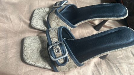 Woman Heels size 6