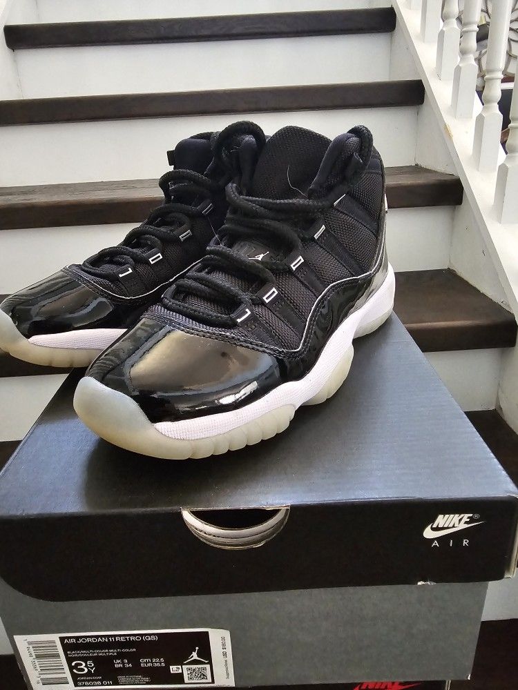 Jordan 11 Jubilee Used Kids Sz 3.5
