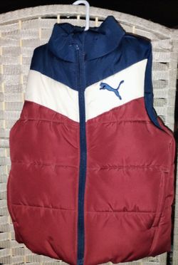 FIRM IN MERCED‼️ EXCELLENT CONDITION 👌 Puma Kids Puffer Vest SIZE 3