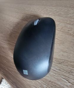Microsoft Bluetooth Wireless Mouse