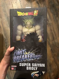 Dragon ball Z Broly action figure