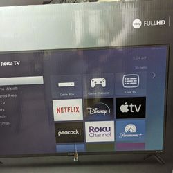 Brand NEW 40" inch ROKU PHILLIPS Smart TV