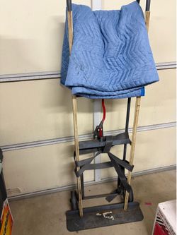 Refrigerator dolly with blanket