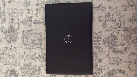 Dell Latitude 3520 Laptop