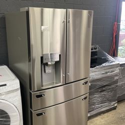 LG platinum four door 29 cu