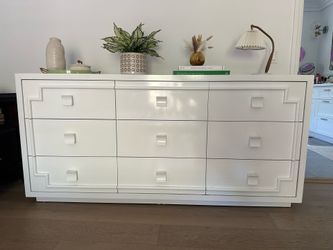 Mid century white wood 9 drawer dresser