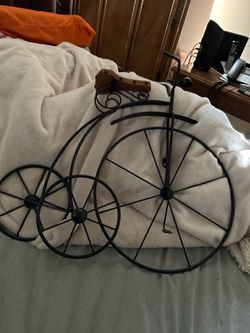Vintage Unique 3D Vintage Tricycle Metal