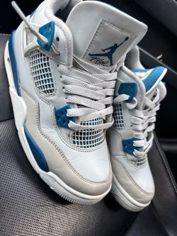 JORDAN 4S