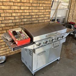 Members Mark Pro Series 5 Burner Gas Griddle