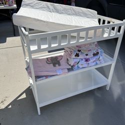 Changing Table/ Blankets