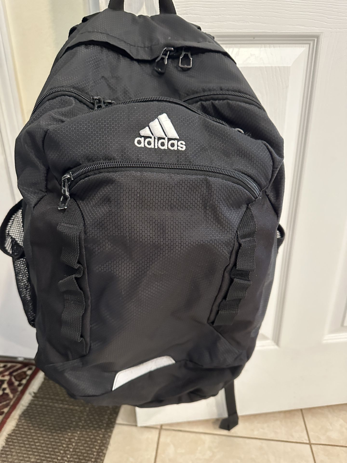 Bag And Backpack Start 