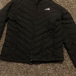 Black puffer jacket with a boho vibe #winterjacket