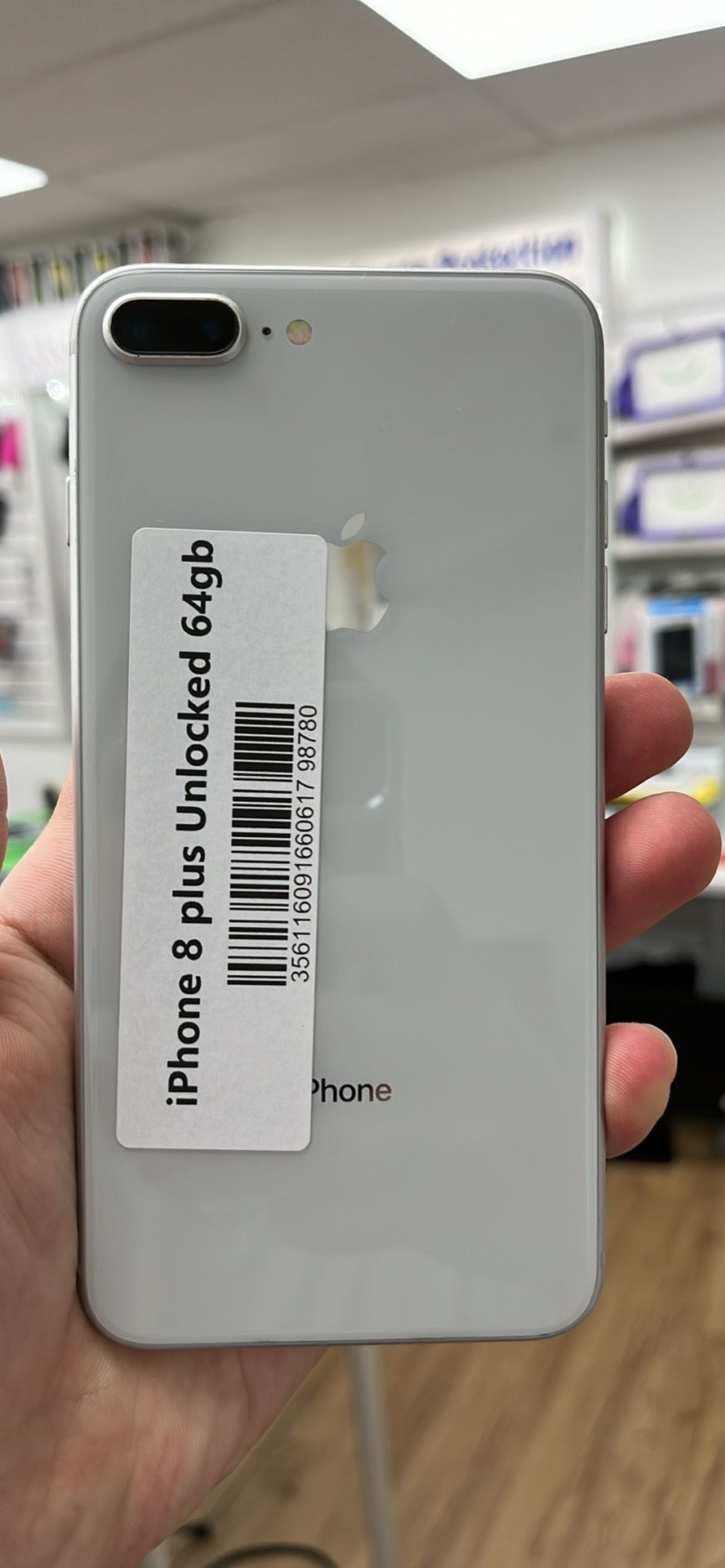 iPhone 8 Plus Unlocked 64Gb