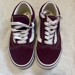 Vans Burgundy 12C 