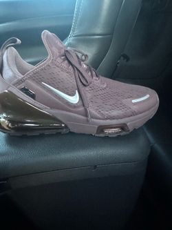 Nike Men's Air Max 270 Shoes