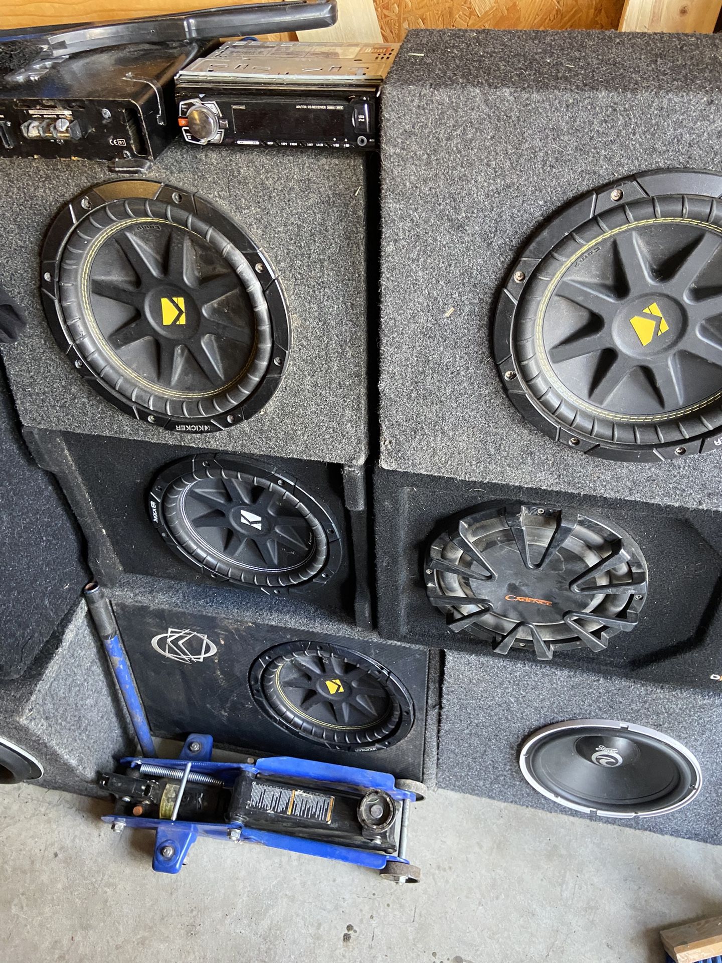 speakers